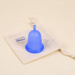 Charger l'image dans la galerie, La P'tite Mariole, la cup ou coupe menstruelle rigide pour les psortives