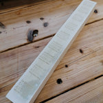 Charger l'image dans la galerie, Un savon nettoyant qui ne prend pas de place ? Le voila ! Un bloc de savon détachant seulement composé d’huile d’olive bio !