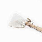 Charger l'image dans la galerie, Le protège tête fait main en France couvre votre brosse à dents lors de vos voyages